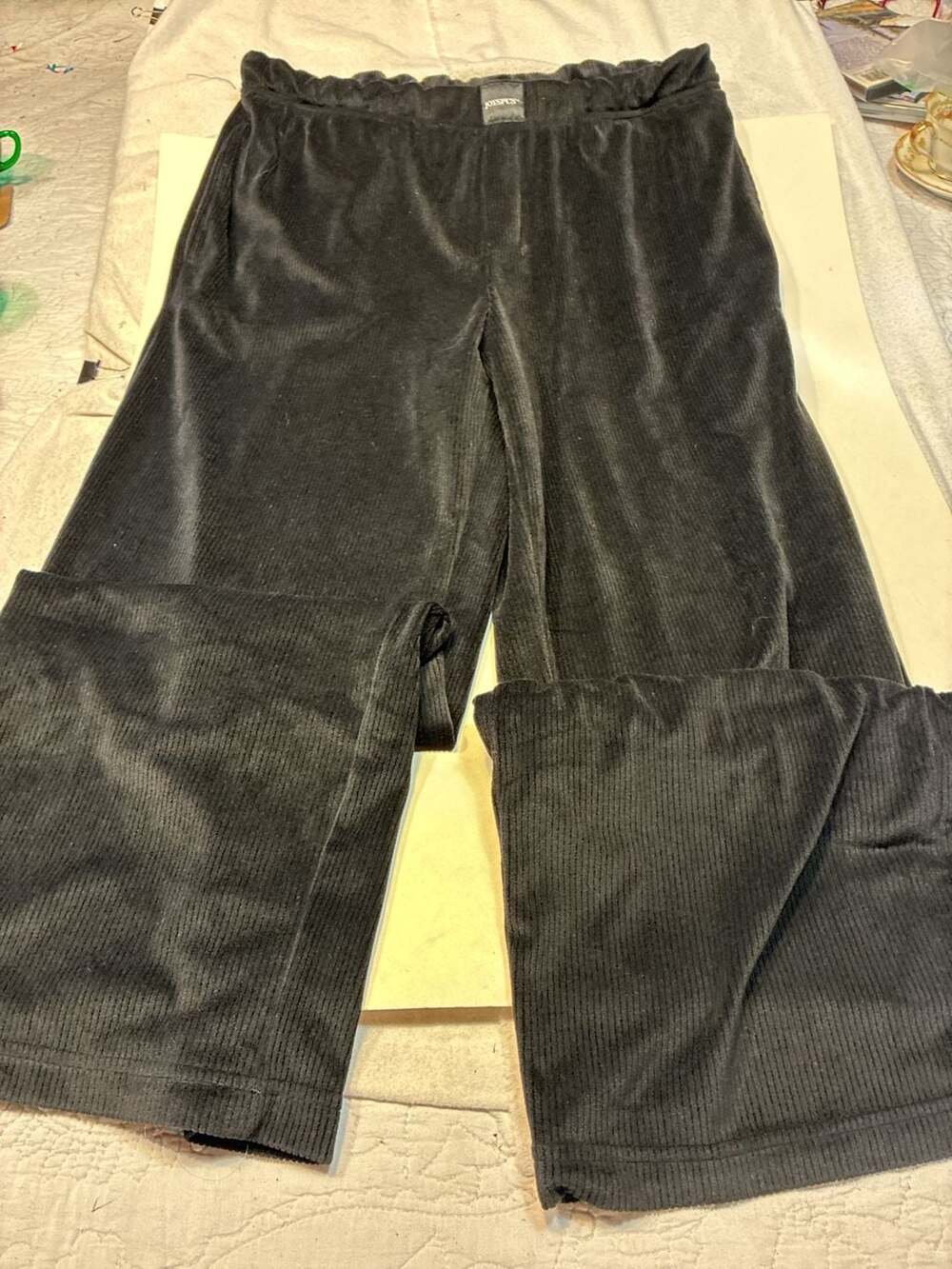 Joyspun Women's Velvet Corduroy Wide Leg Lounge Pants